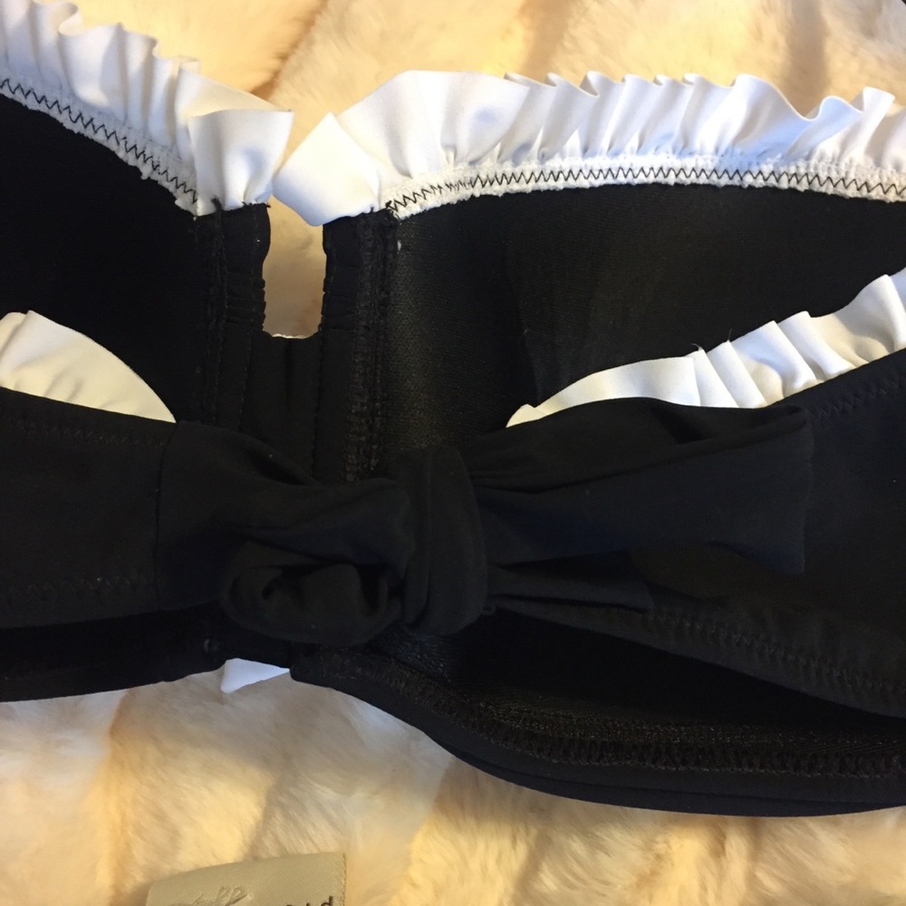 Like New Profile By Gottex Black and White Bikini - Picture 5 of 5